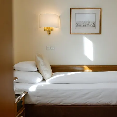 Hotel City Central Viena Habitación foto